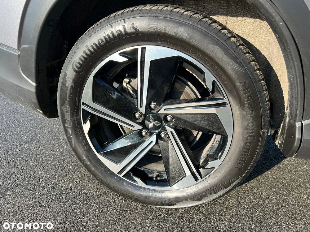 Mitsubishi Eclipse Cross - 11