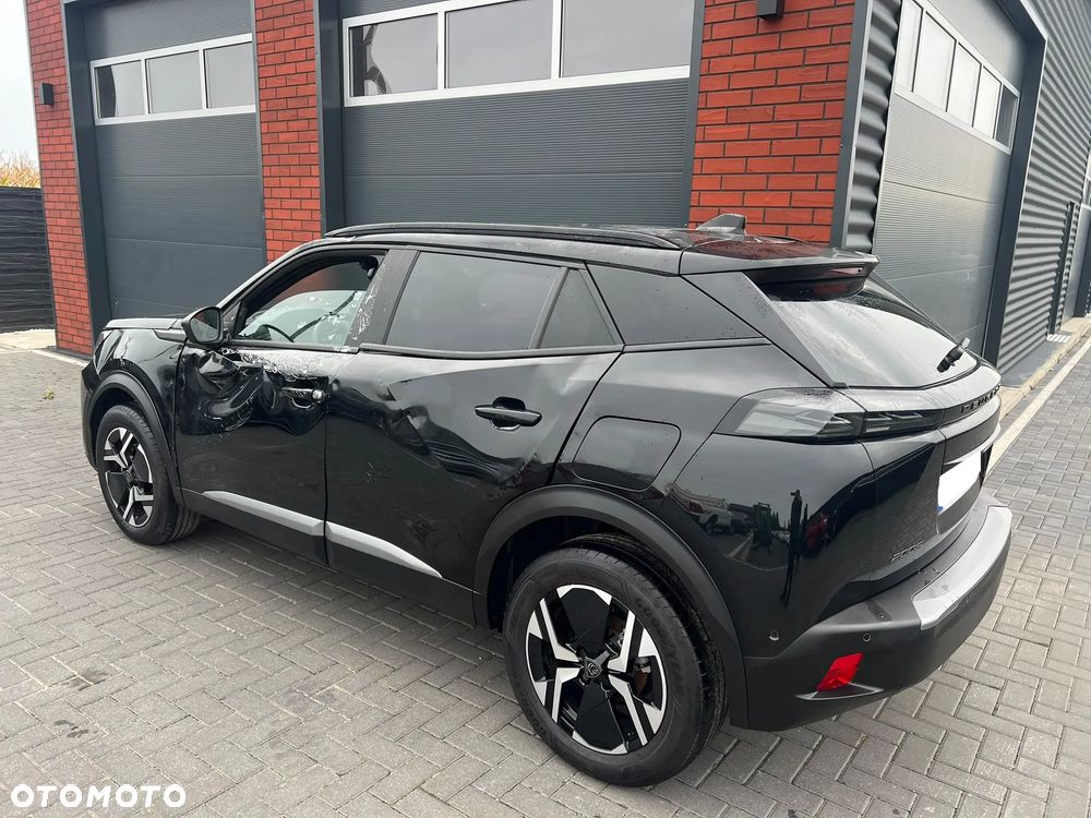 Peugeot 2008 PureTech 100 Allure - 39