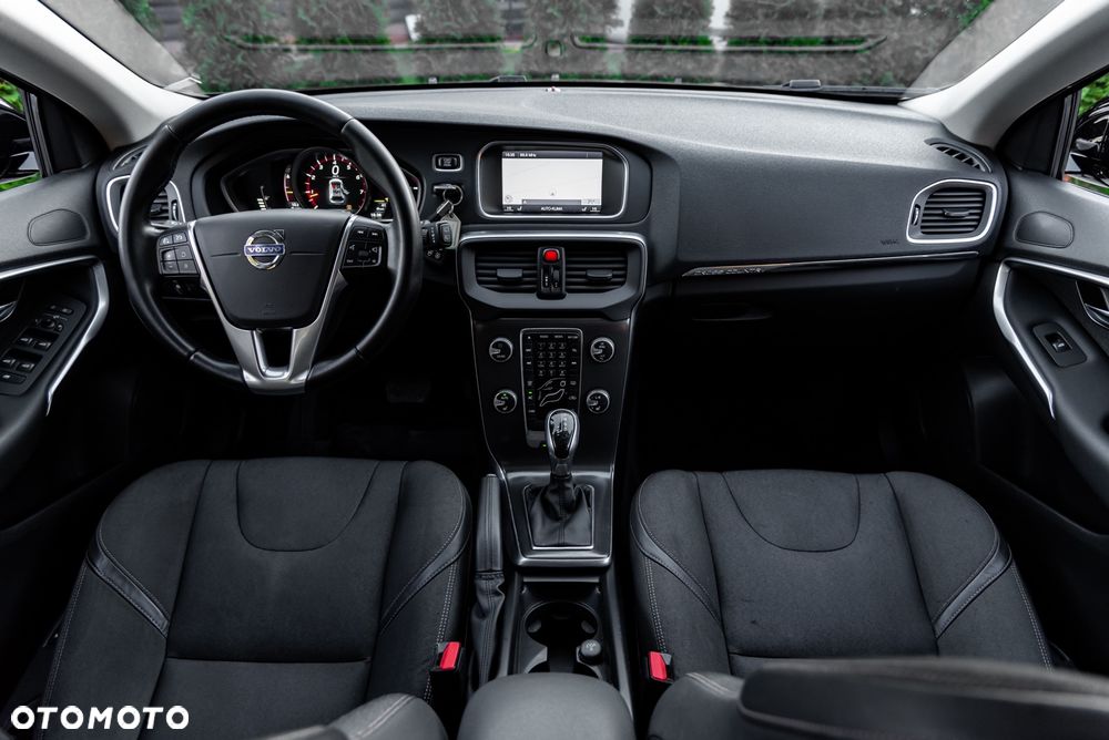 Volvo V40 Cross Country T4 AWD Geartronic - 27