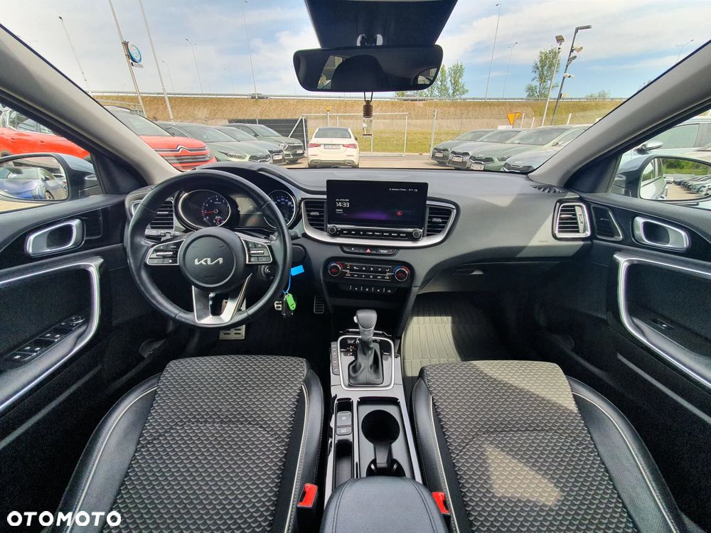 Kia Ceed 1.5 T-GDI Business Line DCT - 29
