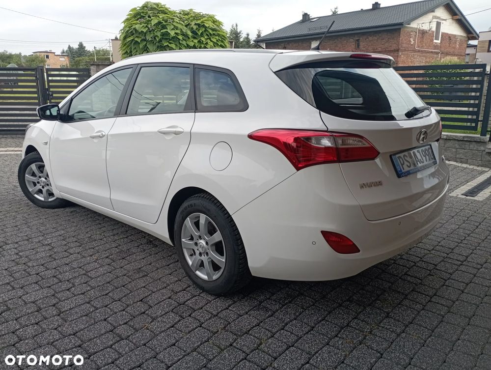 Hyundai i30 1.4 Premium - 3