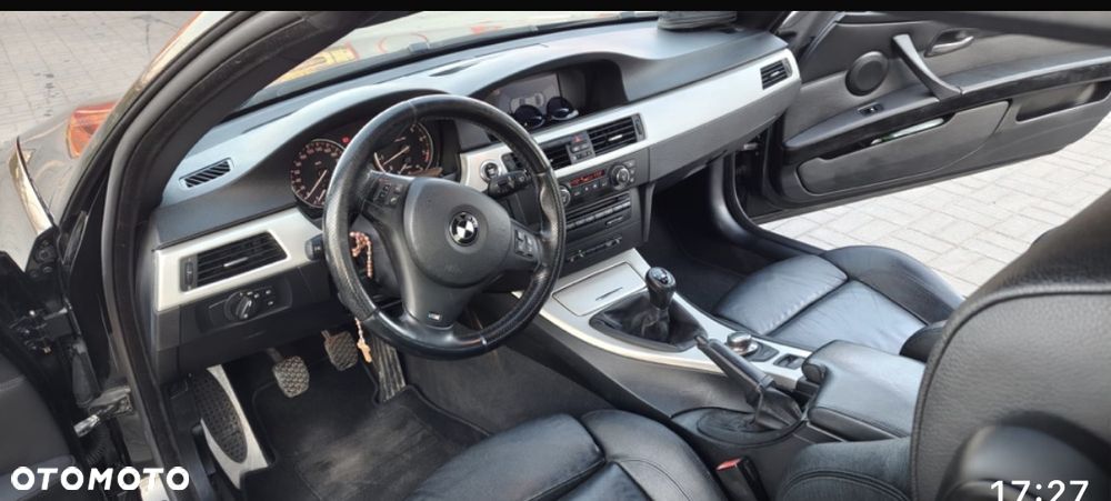 BMW Seria 3 320i Edition Exclusive - 3