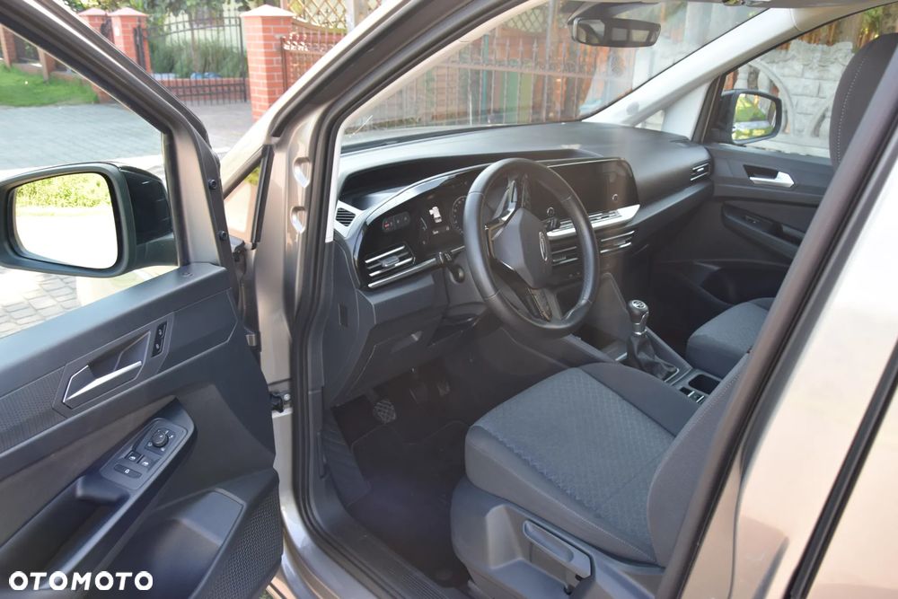 Ford Tourneo Connect 2.0 EcoBlue Allrad TITANIUM - 13