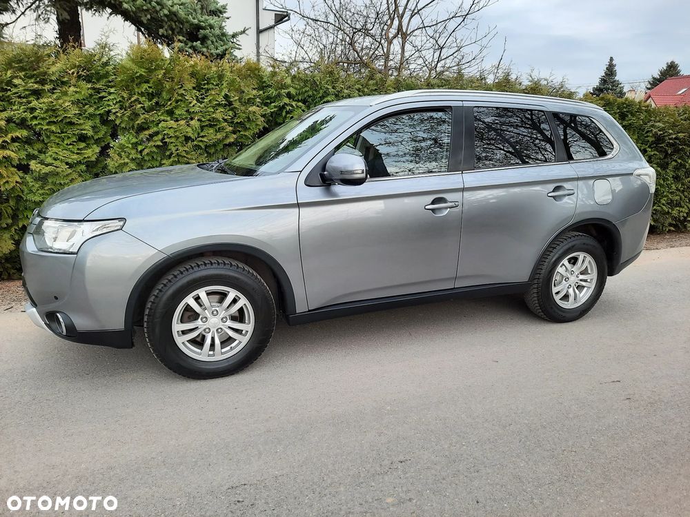 Mitsubishi Outlander 2.2 DID Intense + 4WD - 5