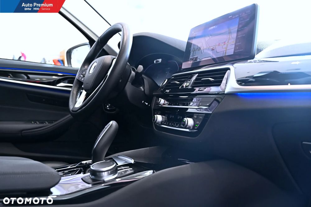 BMW Seria 5 530i - 13