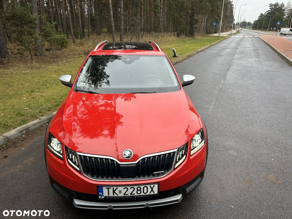 Skoda Octavia Scout 2.0 TDI 4x4 DSG - 20