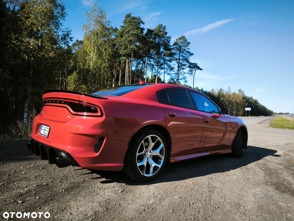 Dodge Charger - 5