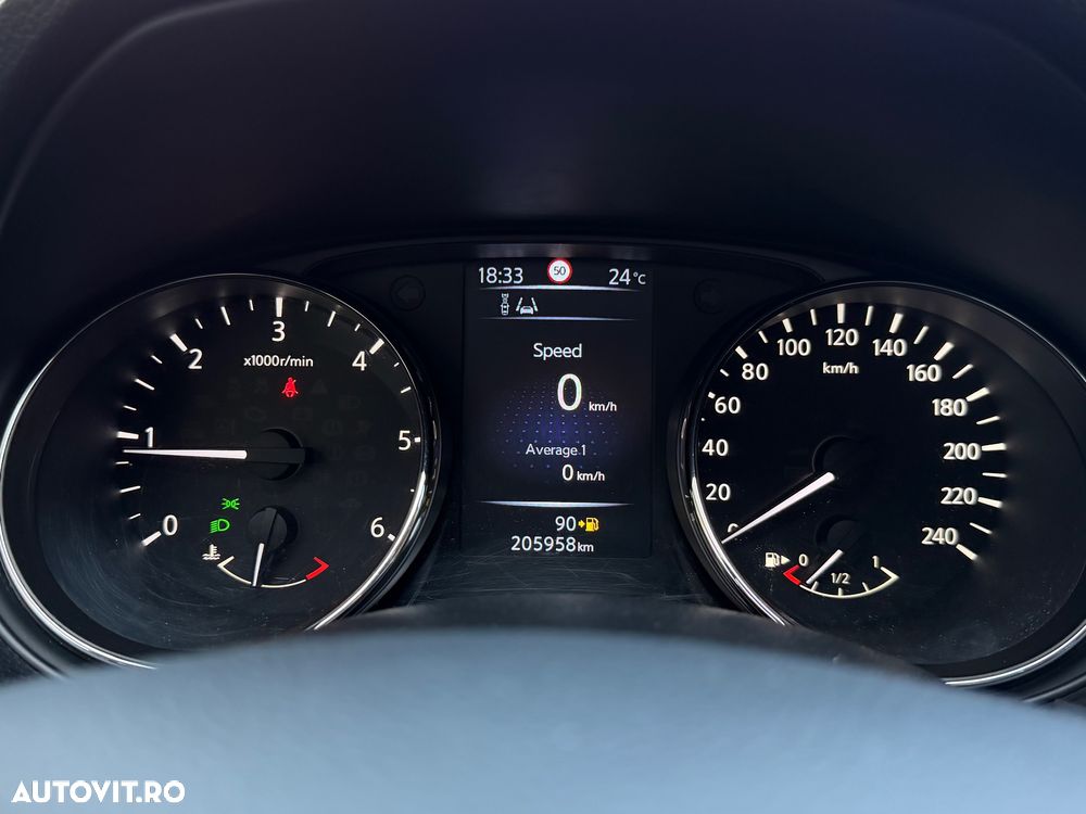 Nissan Qashqai 1.6 DCI TEKNA - 14