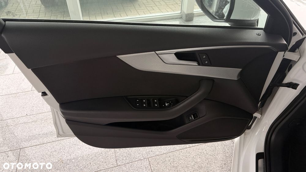 Audi A4 Avant - 17