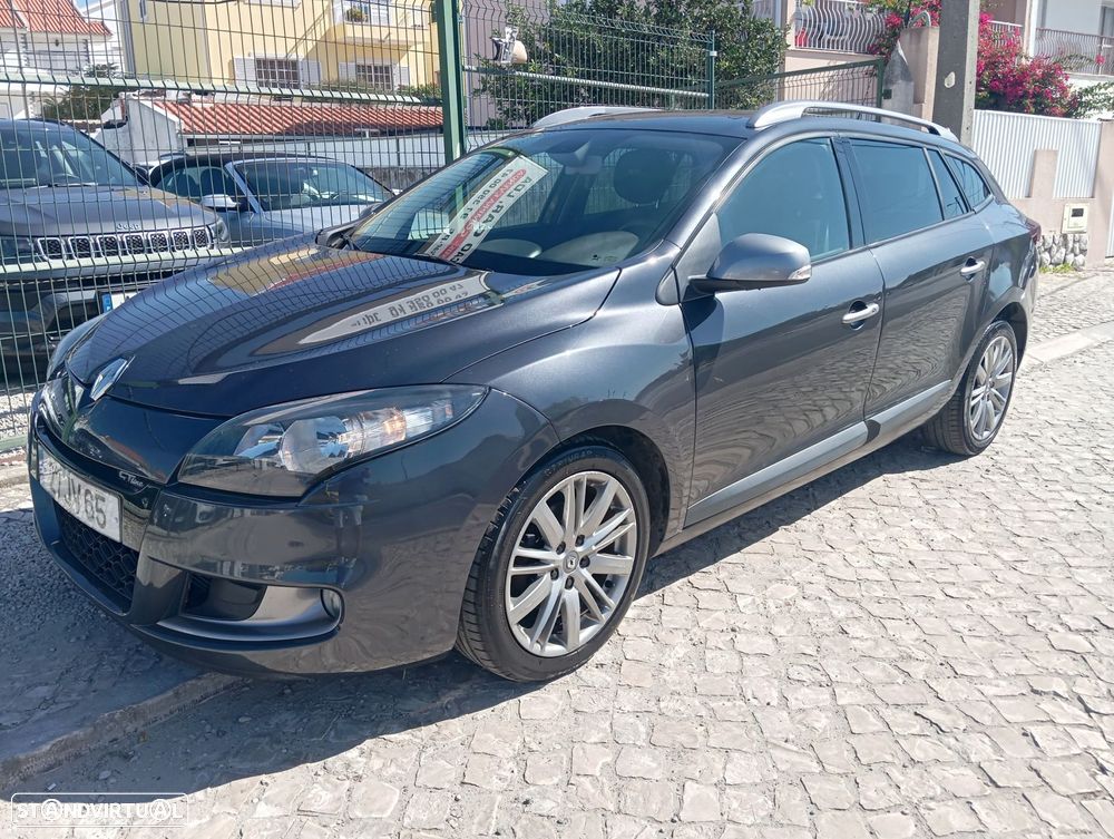 Renault Mégane Sport Tourer 1.4 TCE GT Line - 1