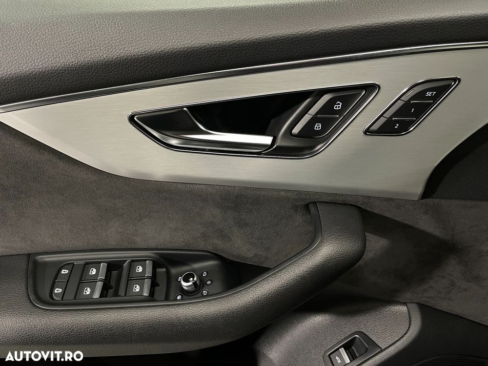 Audi Q7 3.0 50 TDI quattro Tiptronic S Line - 28