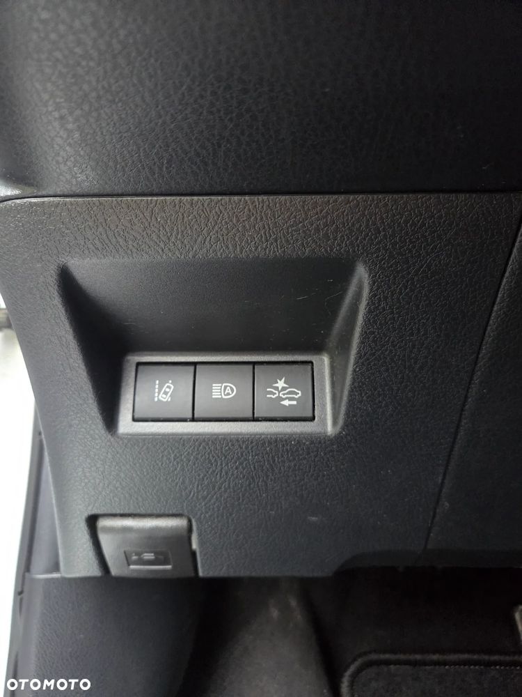 Toyota Yaris - 11