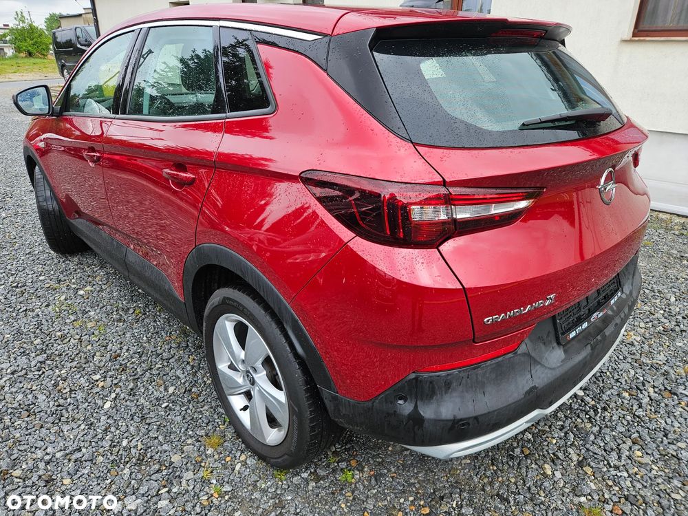 Opel Crossland X 1.2 Start/Stop Design Line - 31