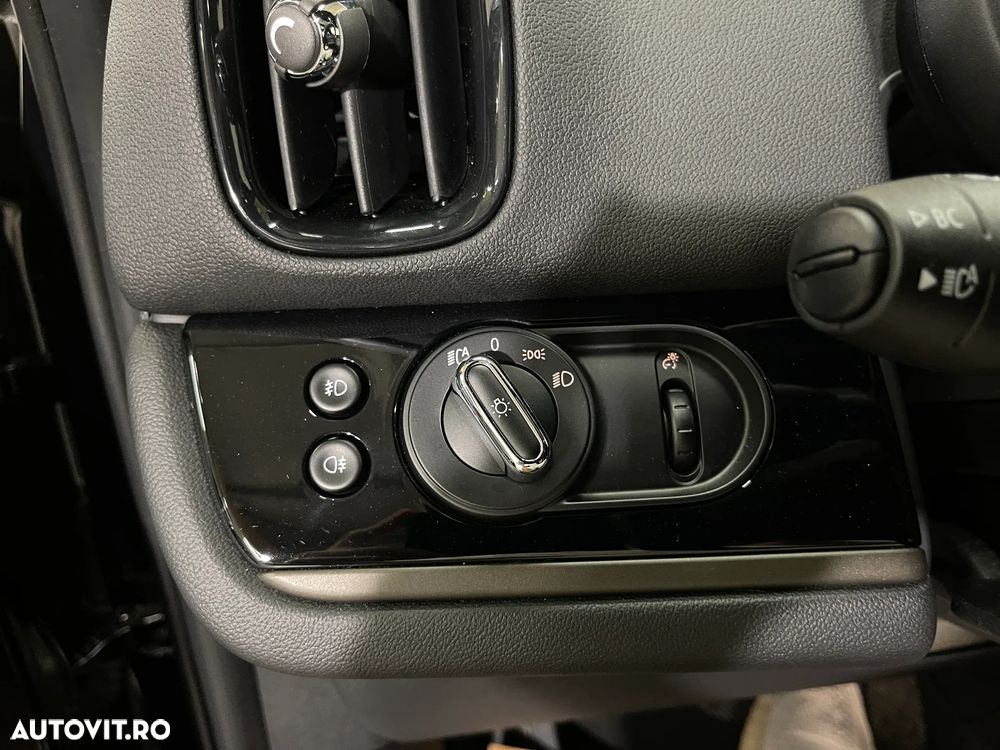 Mini Countryman - 25