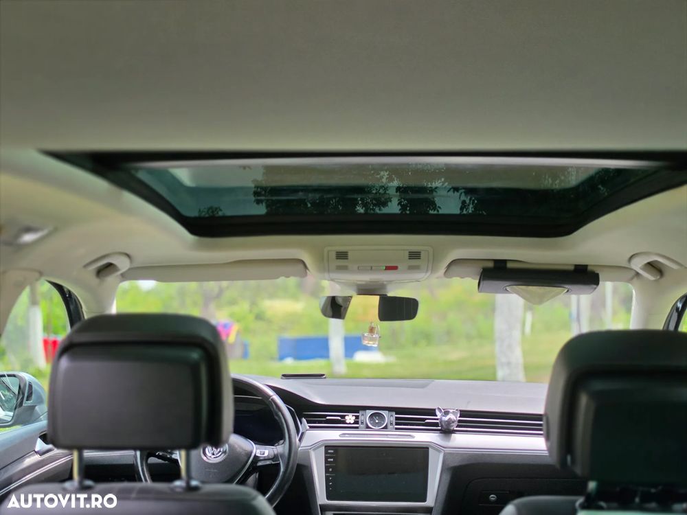 Volkswagen Passat Alltrack - 9