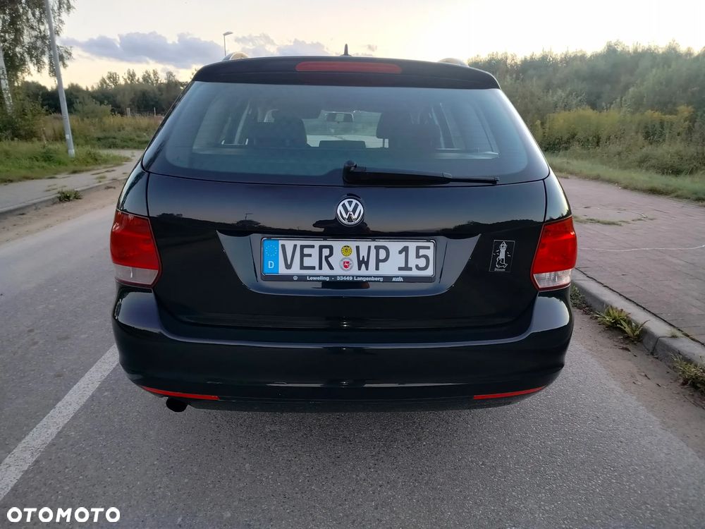 Volkswagen Golf - 9