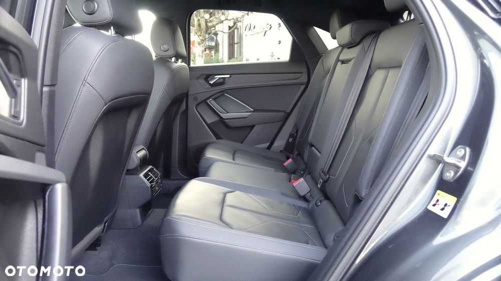 Audi Q3 Sportback - 25