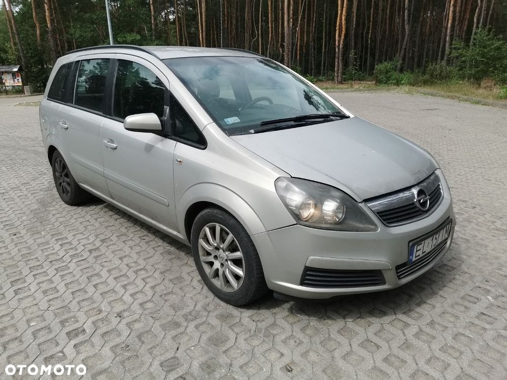 Opel Zafira 1.9 CDTI Cosmo - 1