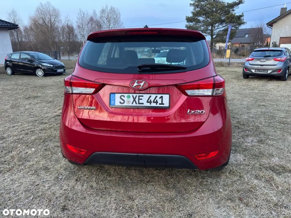 Hyundai ix20 - 21
