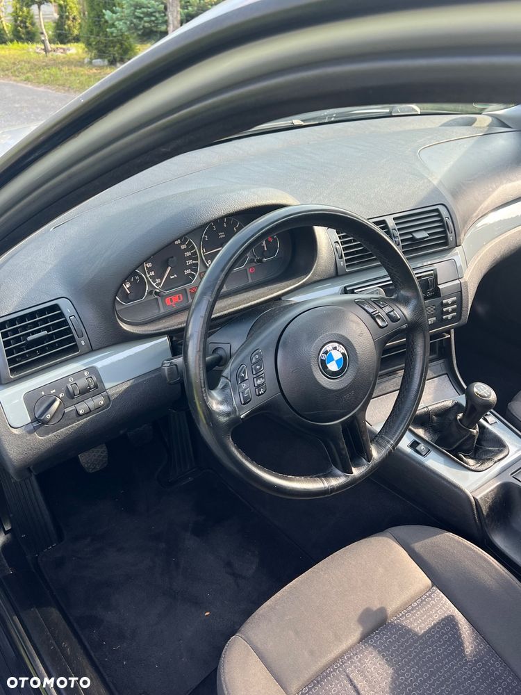 BMW Seria 3 318i - 14