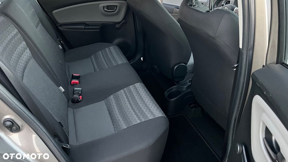 Toyota Yaris 1.0 Premium EU6 - 21