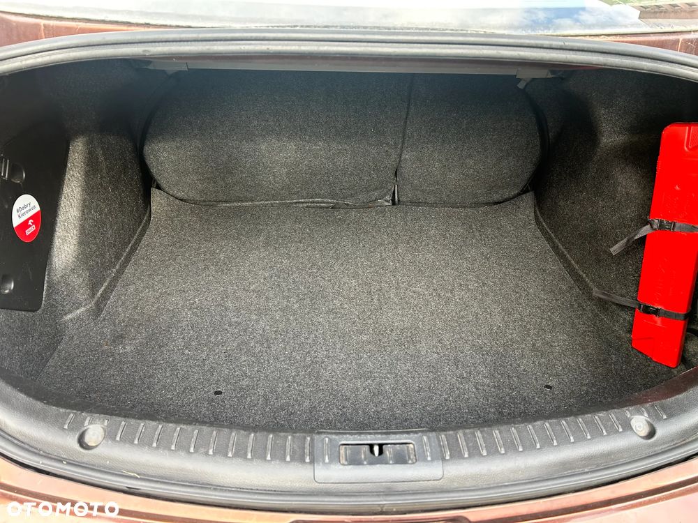 Mazda 3 1.6 Exclusive - 11