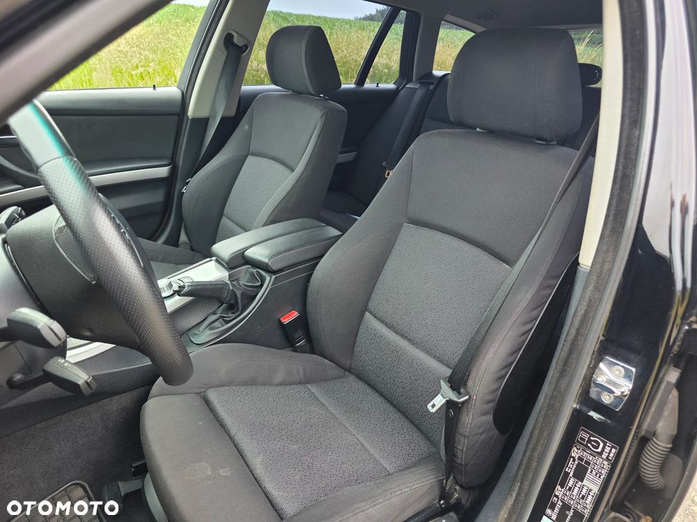 BMW Seria 3 320d DPF Edition Fleet Sport - 7