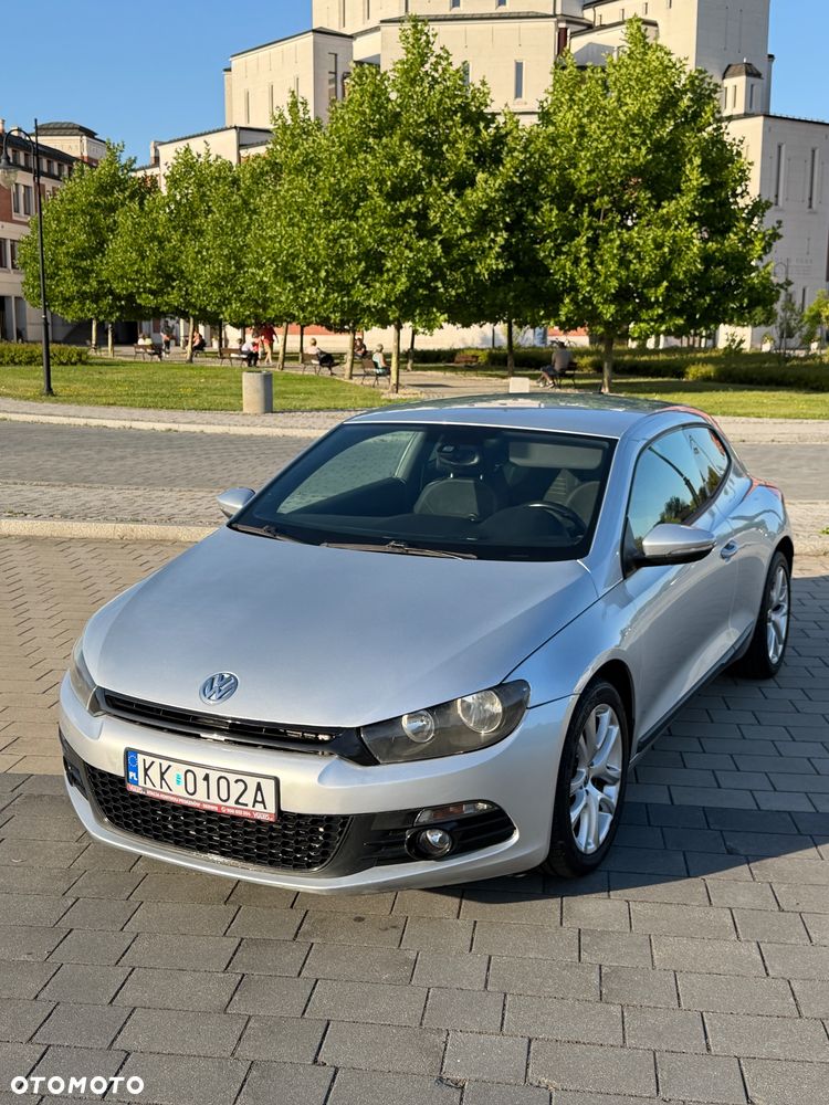 Volkswagen Scirocco 2.0 TSI DSG - 2