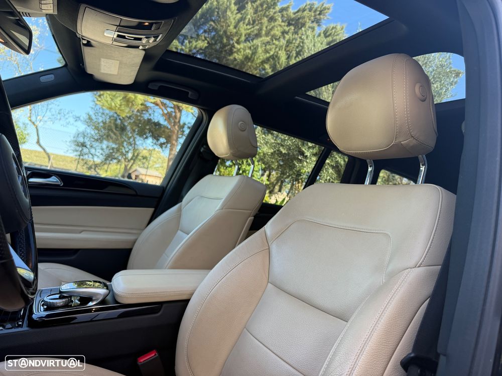 Mercedes-Benz GLS 350 d 4Matic 9G-TRONIC AMG Line - 9