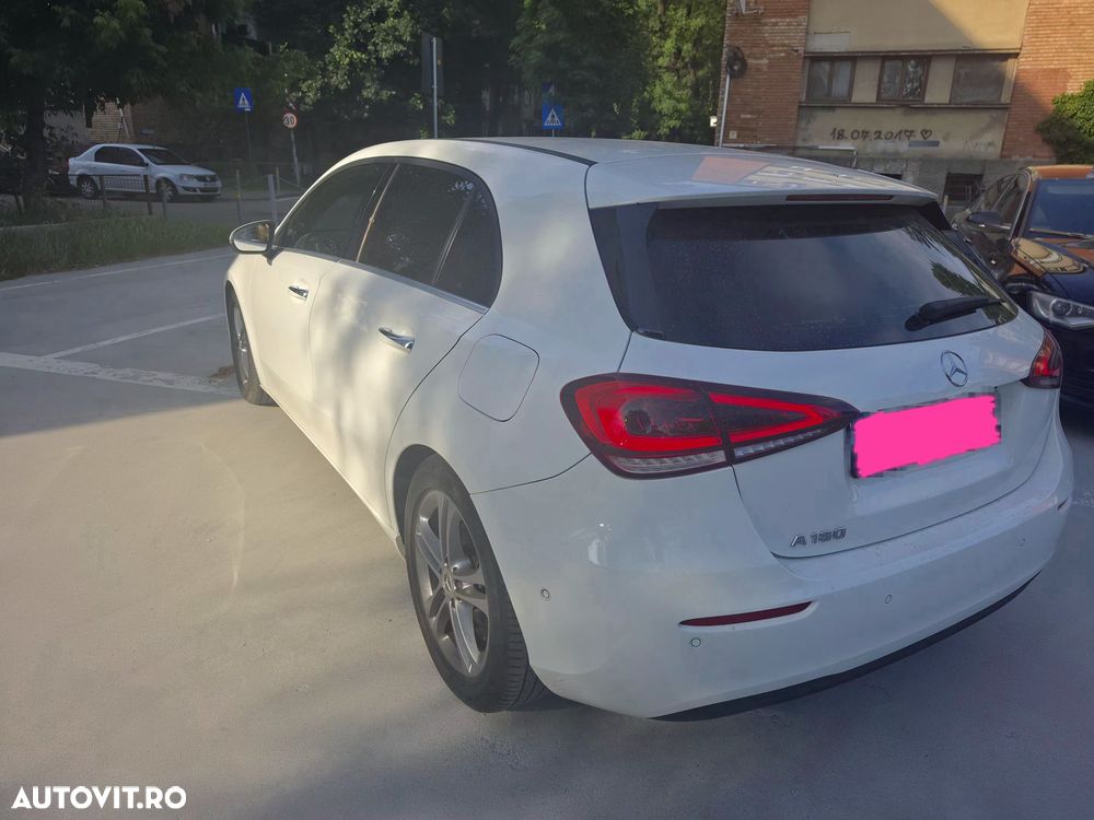 Mercedes-Benz A 180 7G-DCT - 4