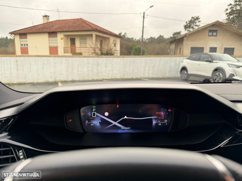 Peugeot 308 1.2 PureTech GT EAT8 - 29