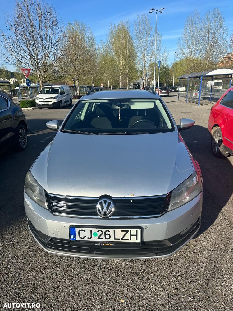 Volkswagen Passat 1.6 TDI BlueMotion Technology Comfortline - 3