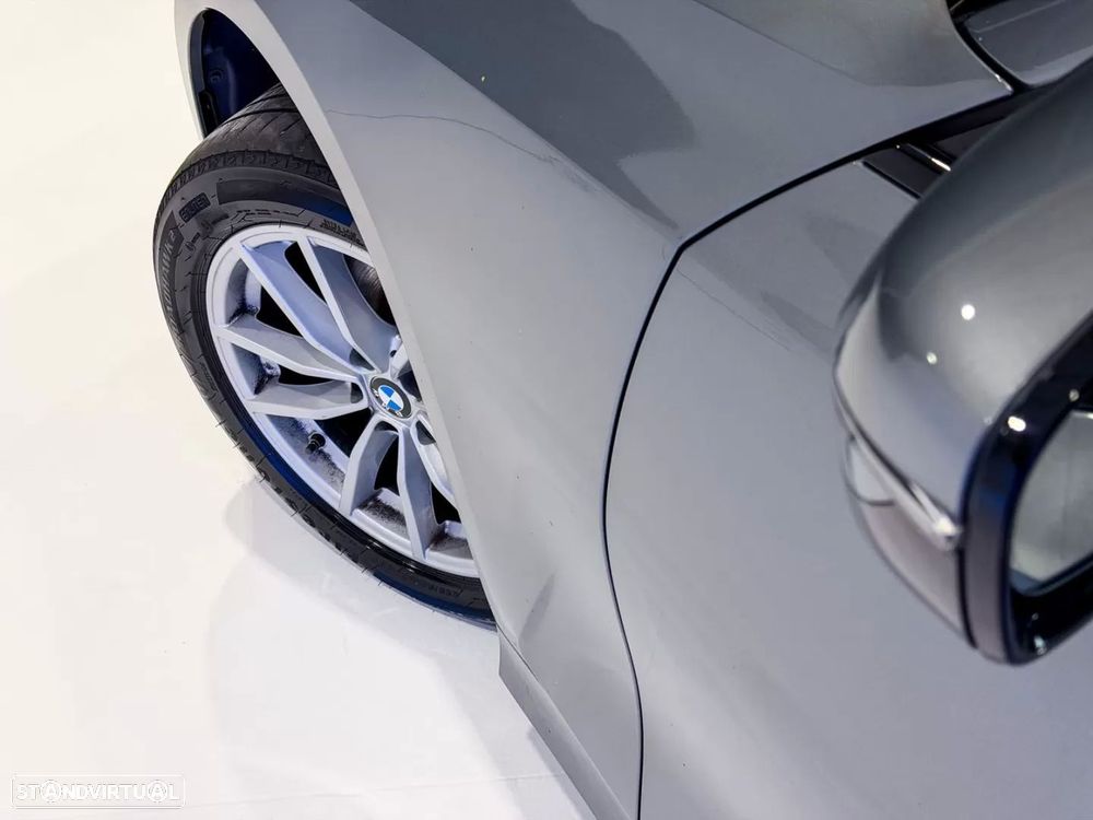 BMW 320 d Line Luxury Auto - 3