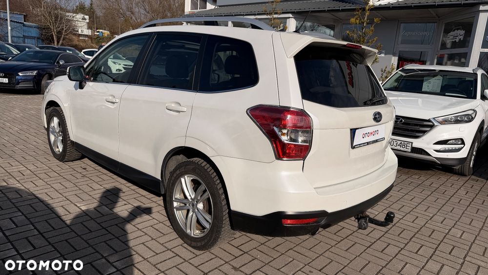 Subaru Forester 2.0XT Lineartronic Platinum - 2
