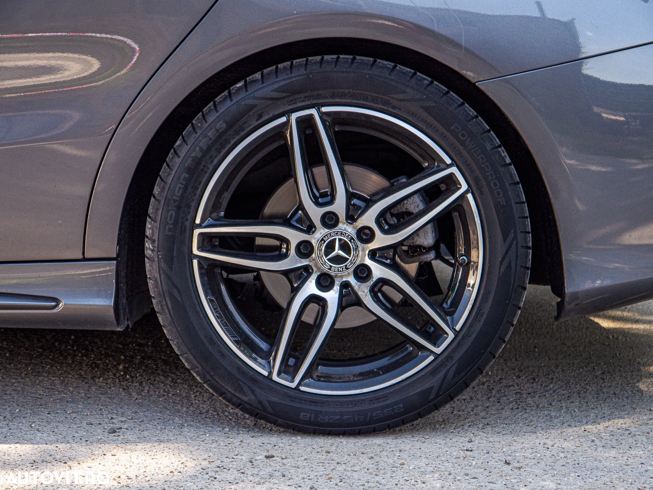 Mercedes-Benz CLA 180 7G-DCT AMG Line - 18