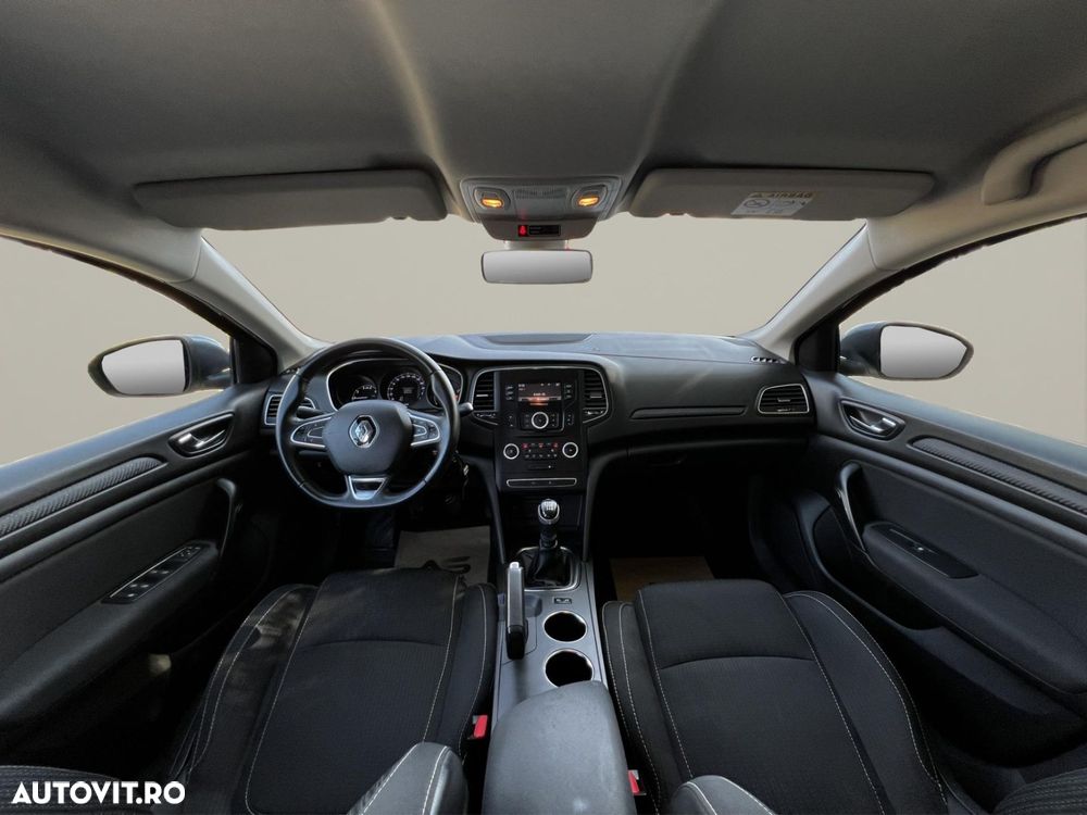 Renault Megane TCe Life - 18