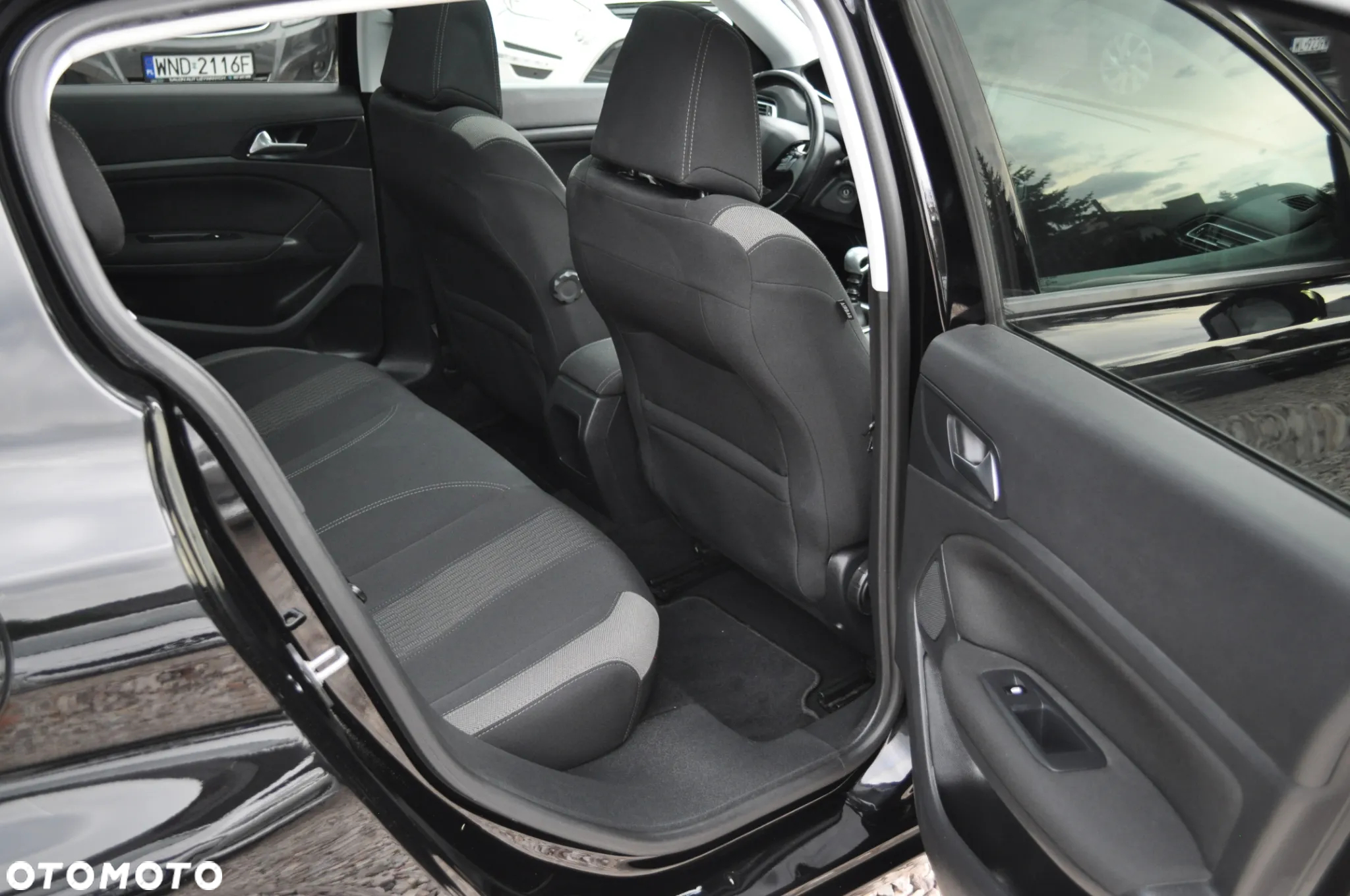 Peugeot 308 1.2 PureTech Style S&S - 18