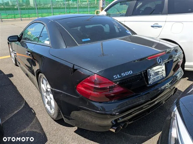 Mercedes-Benz SL 500 7G-TRONIC - 5