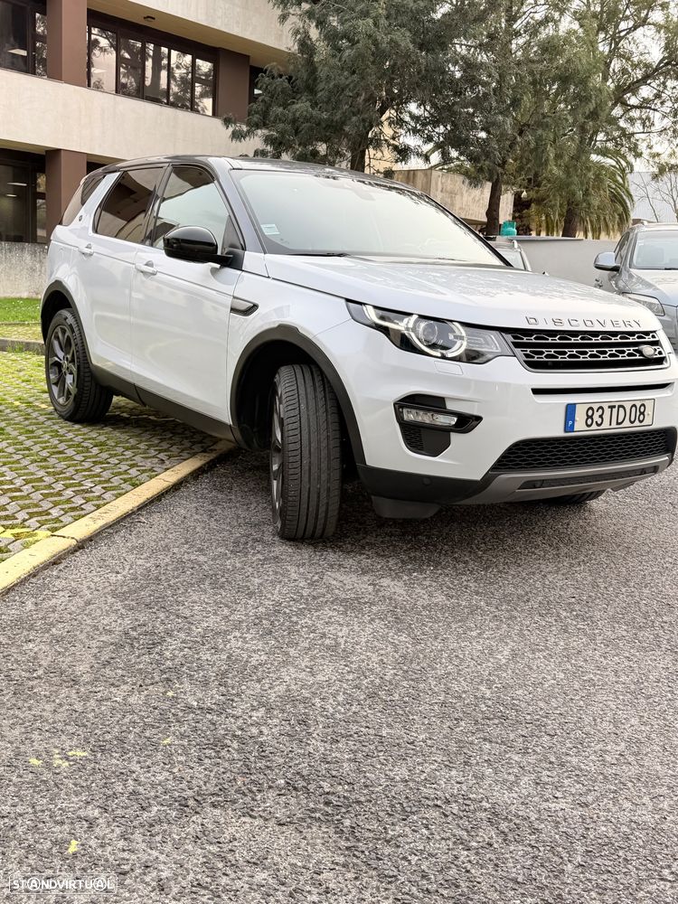 Land Rover Discovery Sport 2.0 TD4 HSE Luxury 7L Auto - 3