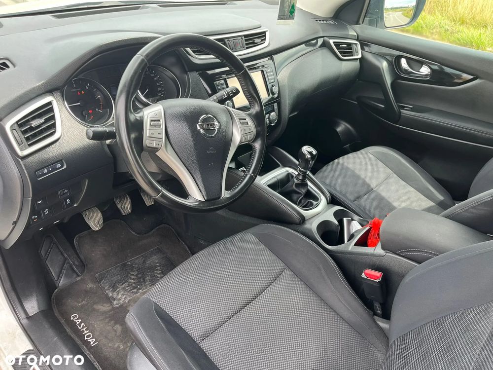 Nissan Qashqai 1.6 DCi Acenta EU6 - 12