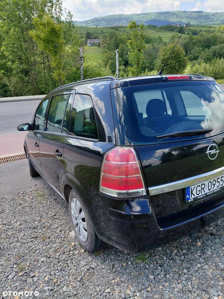 Opel Zafira - 4
