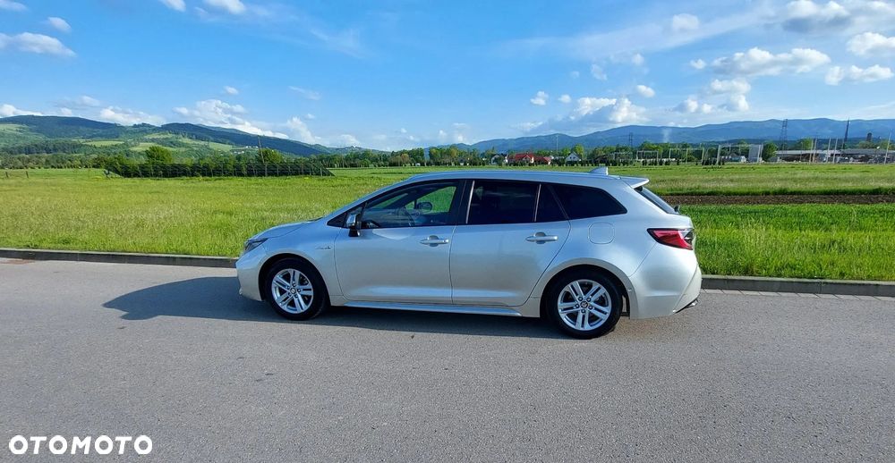 Toyota Corolla 1.8 Hybrid Selection - 19