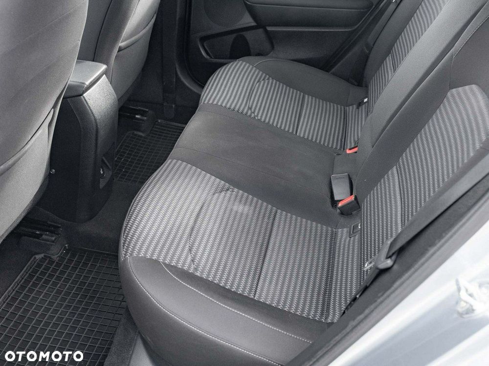 Kia Ceed 1.5 T-GDI M DCT - 22