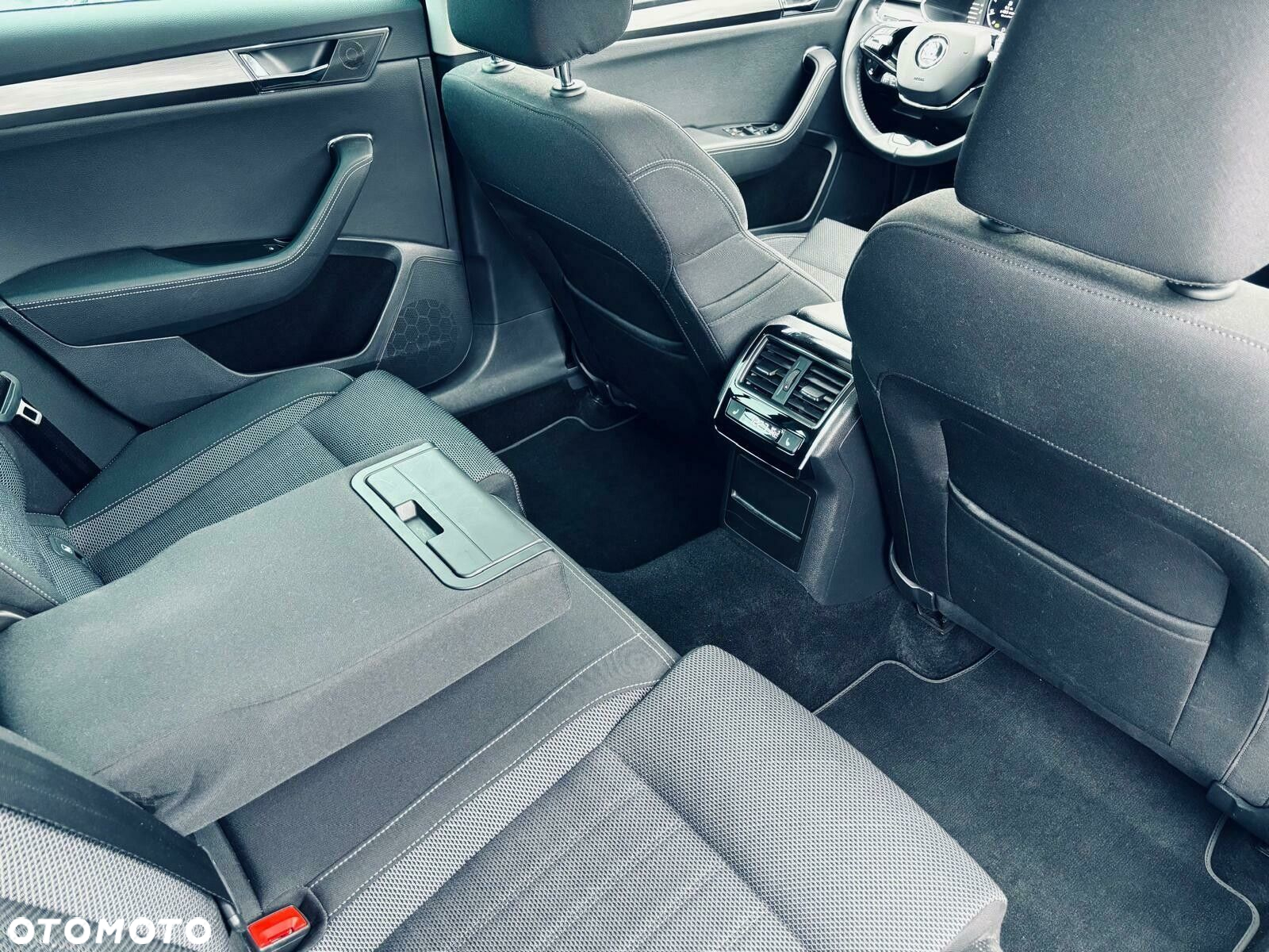 Skoda Superb - 20