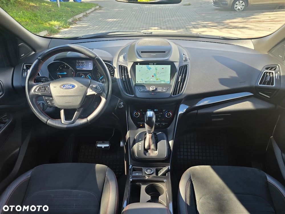 Ford Kuga 2.0 TDCi 4x4 ST-Line - 15