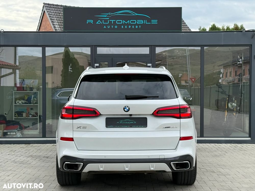 BMW X5 xDrive45e - 8