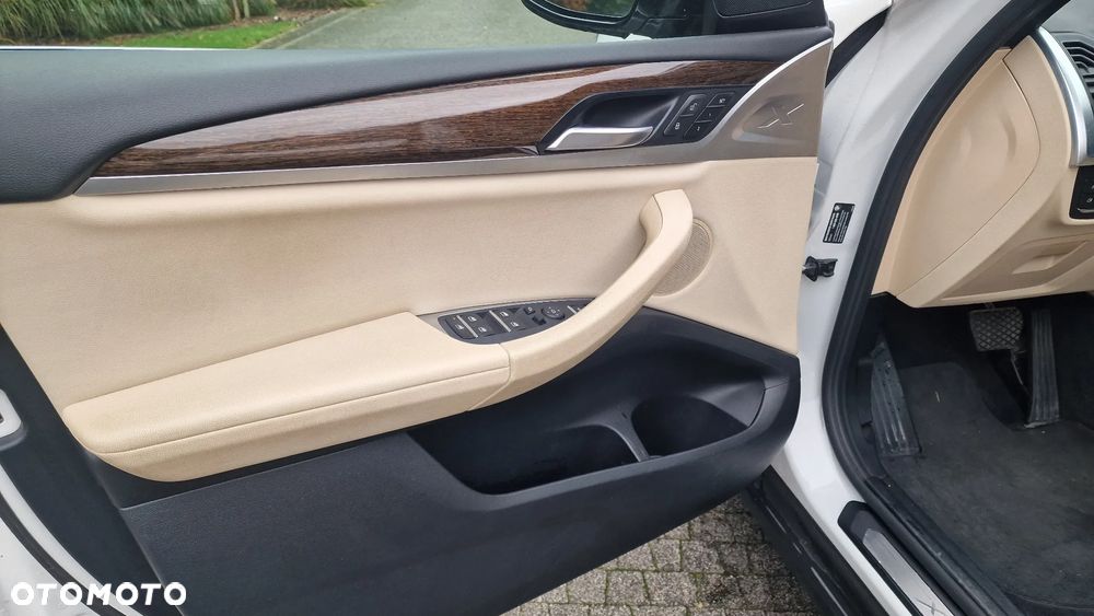 BMW X3 xDrive30i xLine - 14