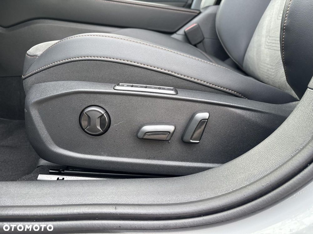 Cupra Formentor 1.5 eTSI mHEV DSG - 14