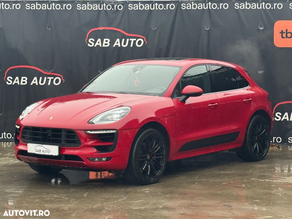 Porsche Macan - 1