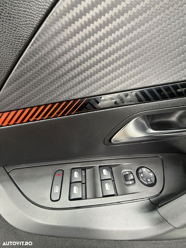 Peugeot 2008 1.5 BlueHDI STT Allure - 19